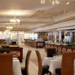 & אתר נופש 5*