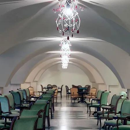 & Ośrodek wypoczynkowy 5*