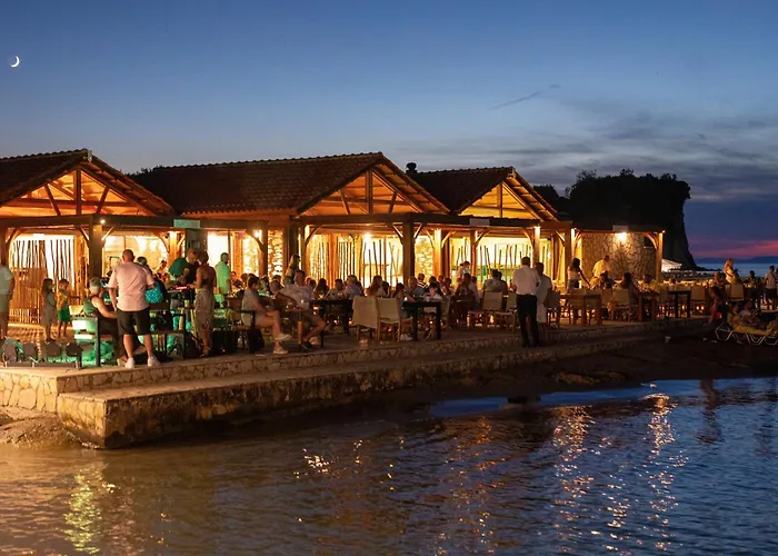 & Ośrodek wypoczynkowy 5*