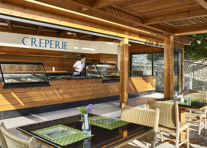 & Ośrodek wypoczynkowy Roda (Corfu)